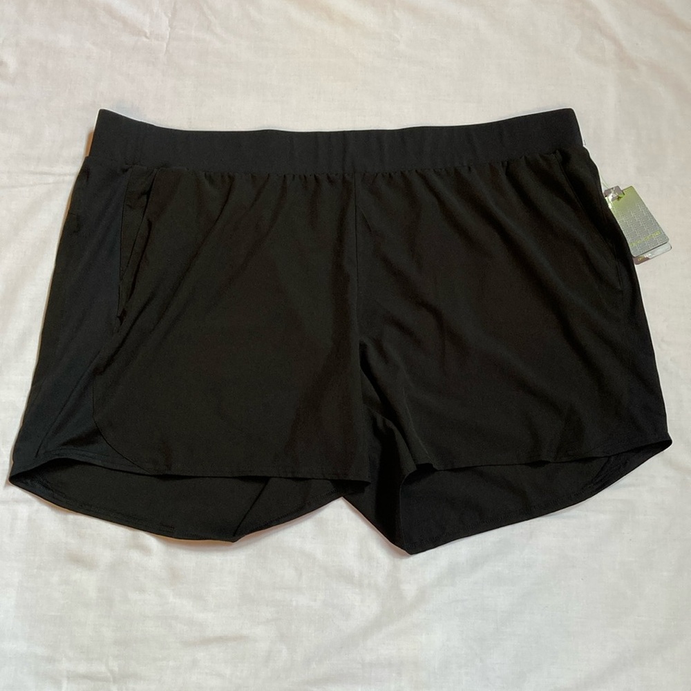 Tek Gear black shorts